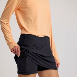 ⭐️Free Fly All Day Skort⭐️